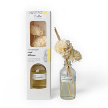 Load image into Gallery viewer, Sweet Pineapple Reed Diffuser